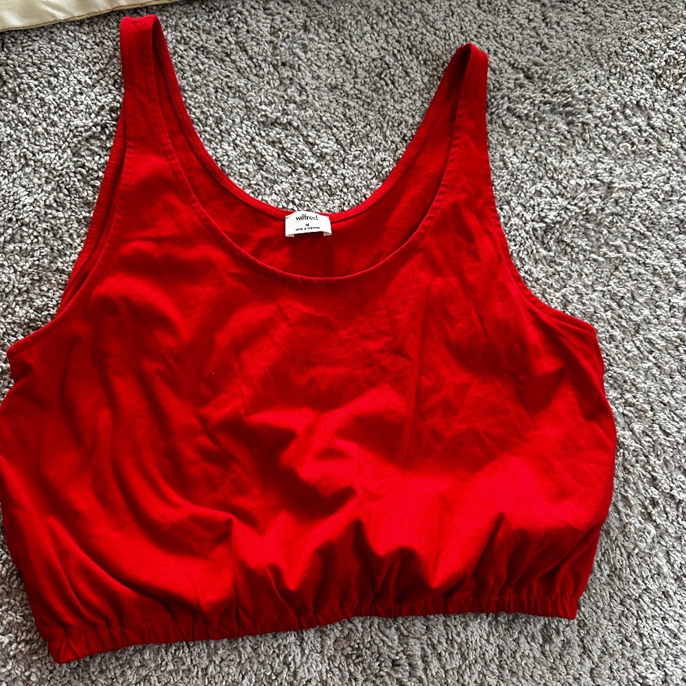 Aritzia Wilfred Free cropped tank top sz M